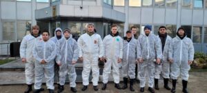 Начальник отдела ИФНС 3 Краснодара Арсен Размикович Саркисян со своей командой ликвидируют последствия разлива нефти в Анапе